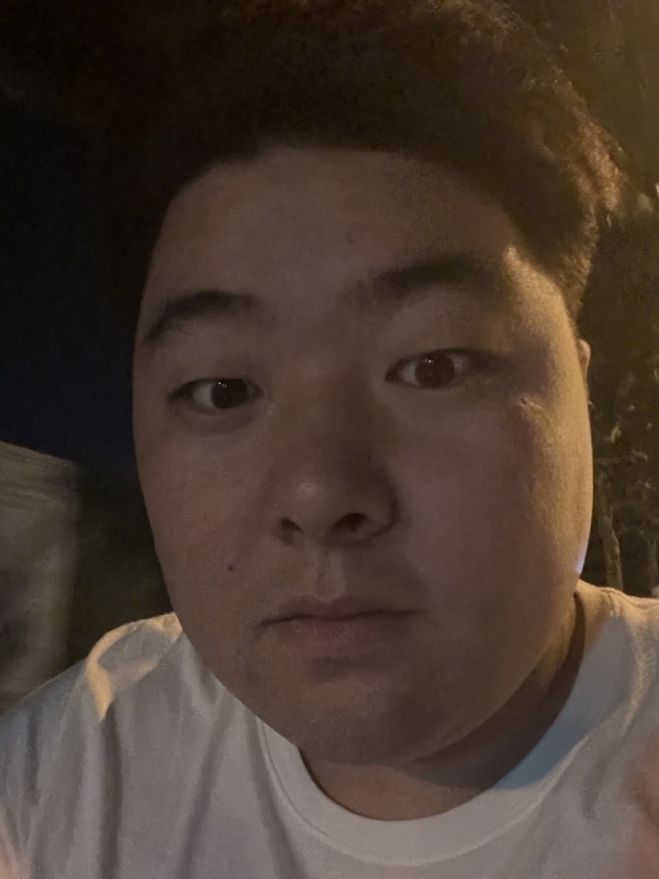 丹尼的第一张照片--昆明相亲服务中心