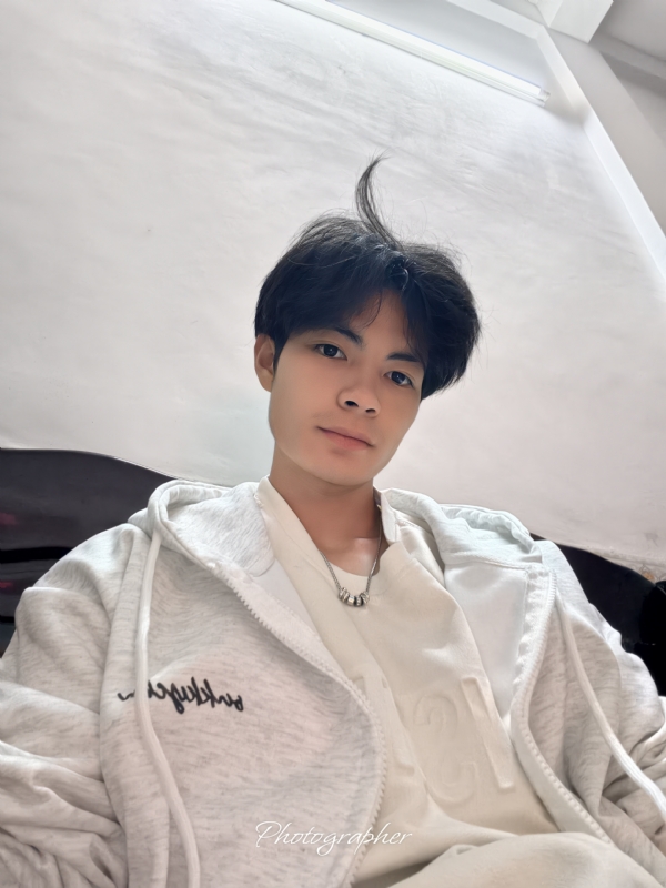 啊云的第一张照片--昆明相亲服务中心