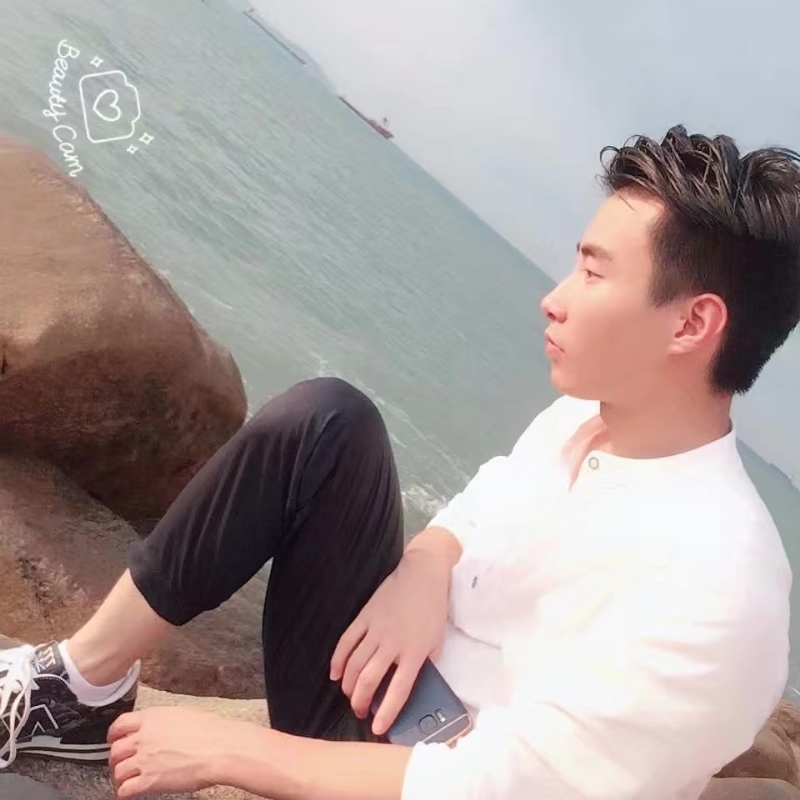 不悔的第一张照片--昆明相亲服务中心