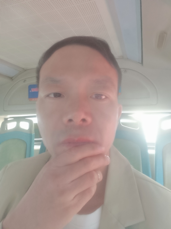 青盘的第一张照片--昆明相亲服务中心