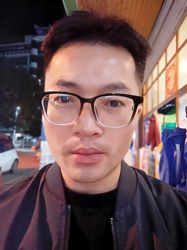 沧海一粟的第五张照片--昆明相亲服务中心