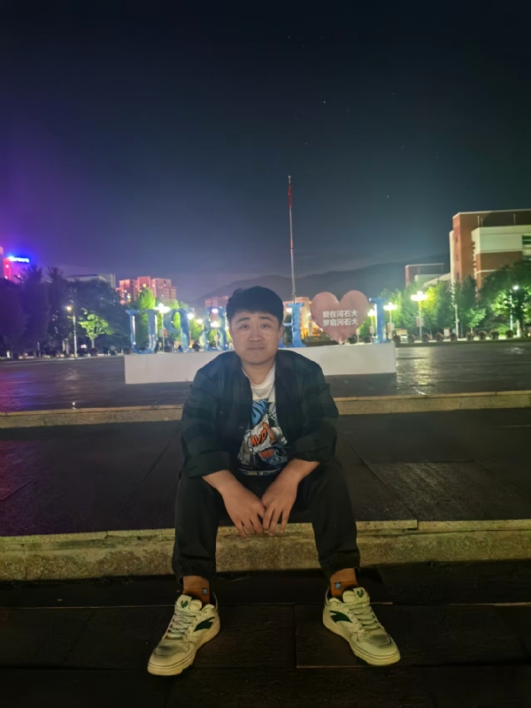 芽儿呦的第一张照片--昆明相亲服务中心