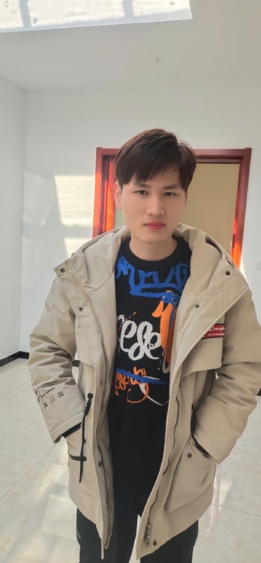 真诚的小帅的第一张照片--昆明相亲服务中心