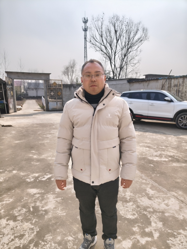 无狠的第一张照片--昆明相亲服务中心