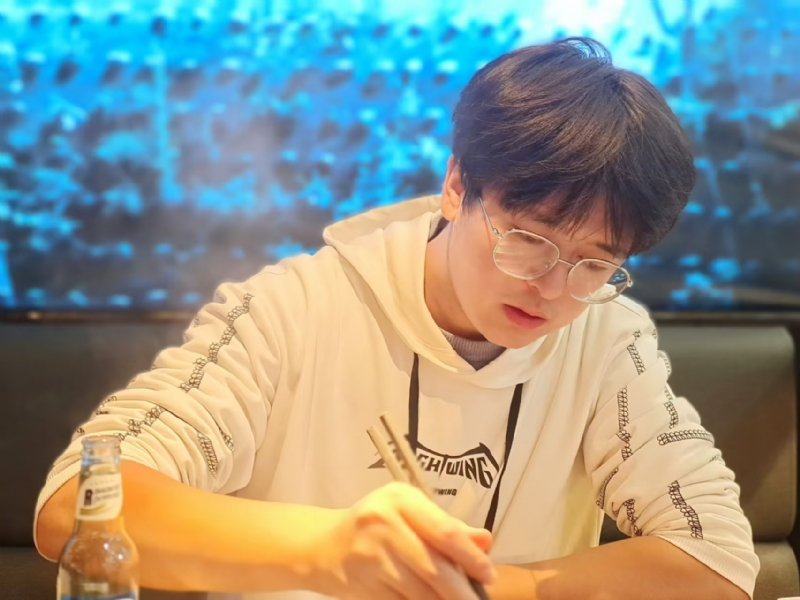 倾尽的第二张照片--昆明相亲服务中心