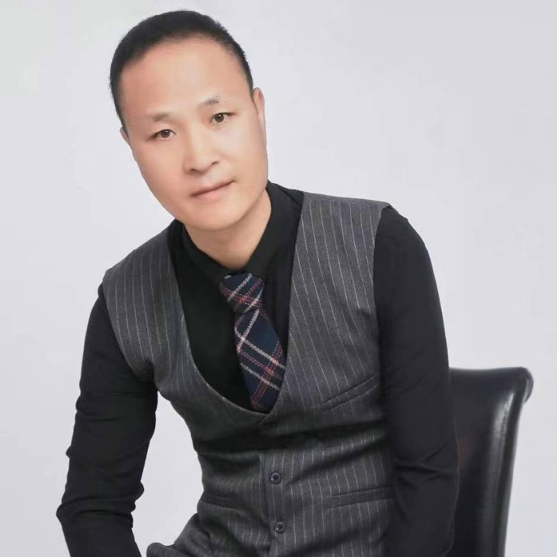 子昂的第一张照片--昆明相亲服务中心